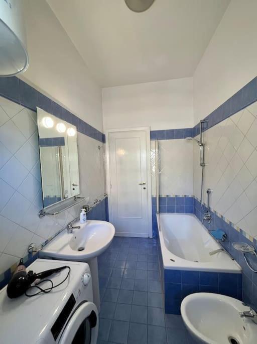 Appartement Elegante E Centrale Trilocale A Trastevere