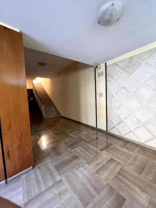 Elegante E Centrale Trilocale A Trastevere Appartement