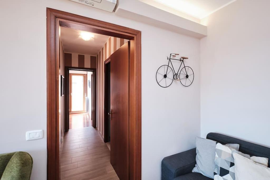 Porta Di Roma, Moderno Luminoso Con Wi-fi E Ac Apartment *
