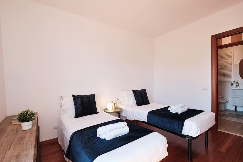 Porta Di Roma, Moderno Luminoso Con Wi-fi E Ac Apartment
