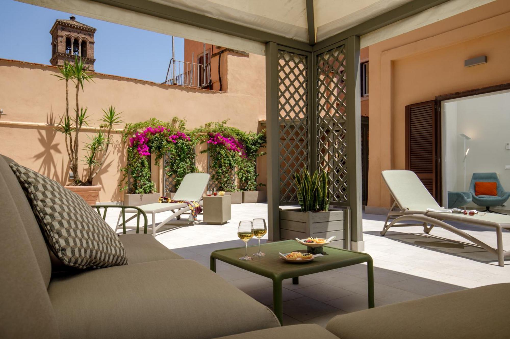 Aenea Couette-café 3*