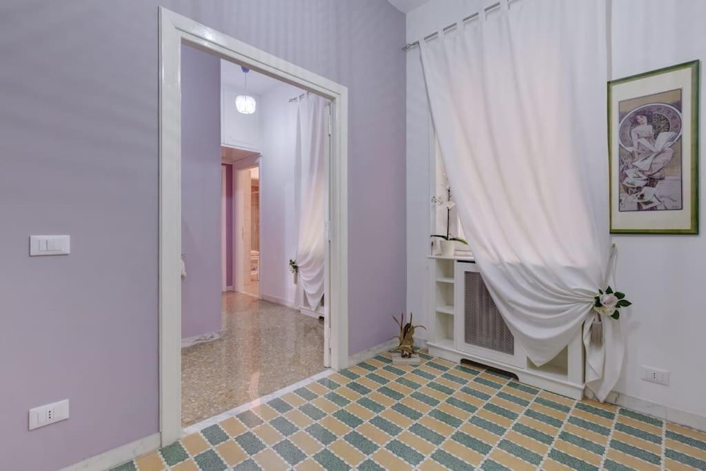 Ninuphar Maison * Rome