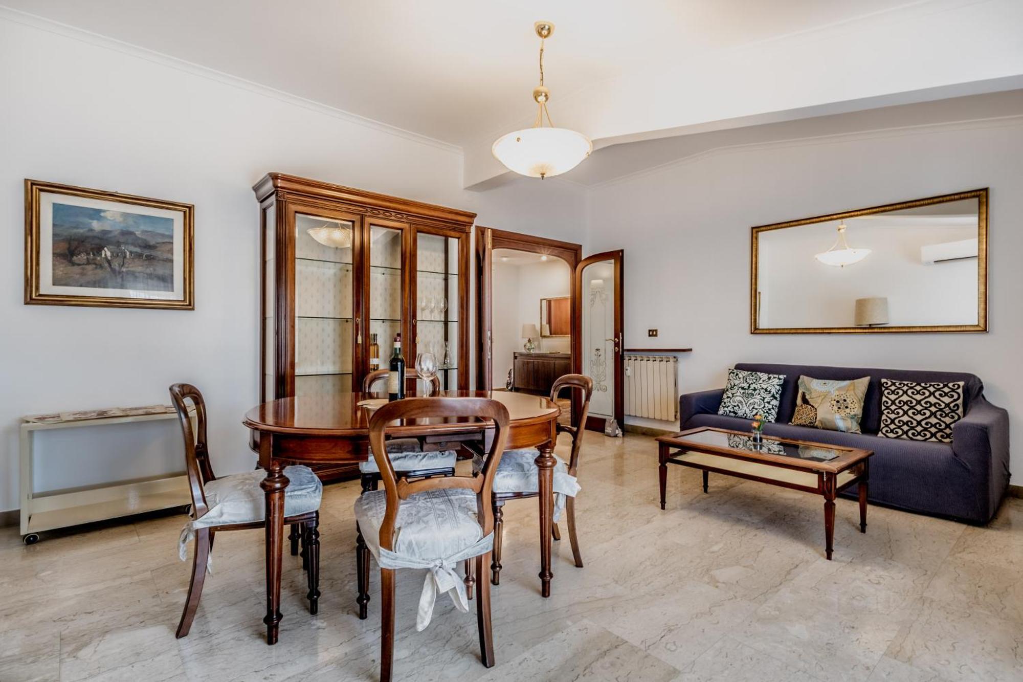 Tuscolana Sunset Apartment Rome
