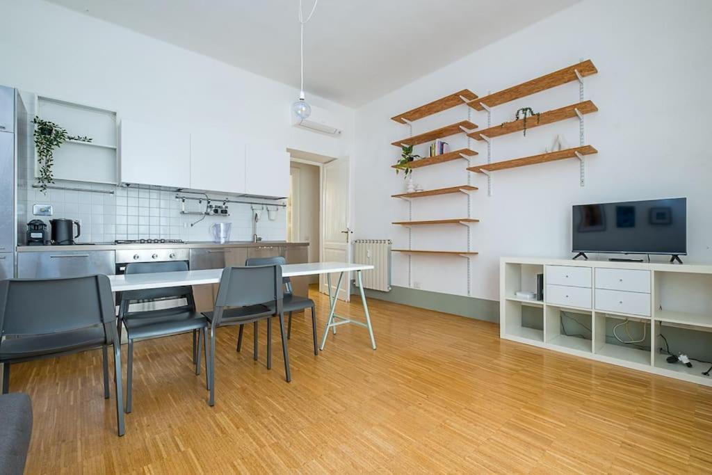 Ht La Spezia Bilo Appartement Rome