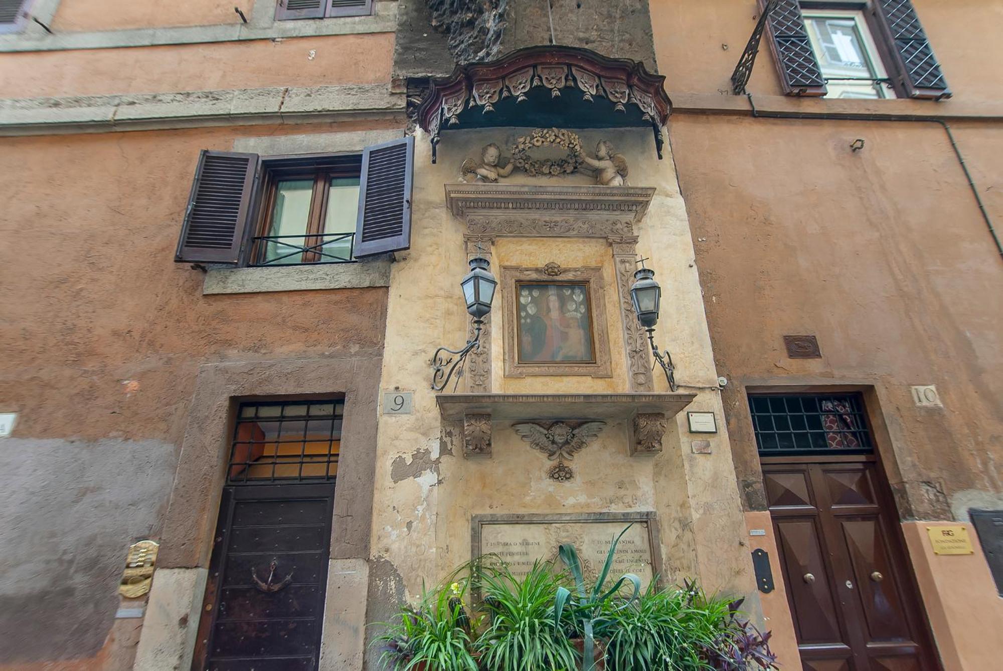 Ciambella Atmosphere By In Apartment Rome