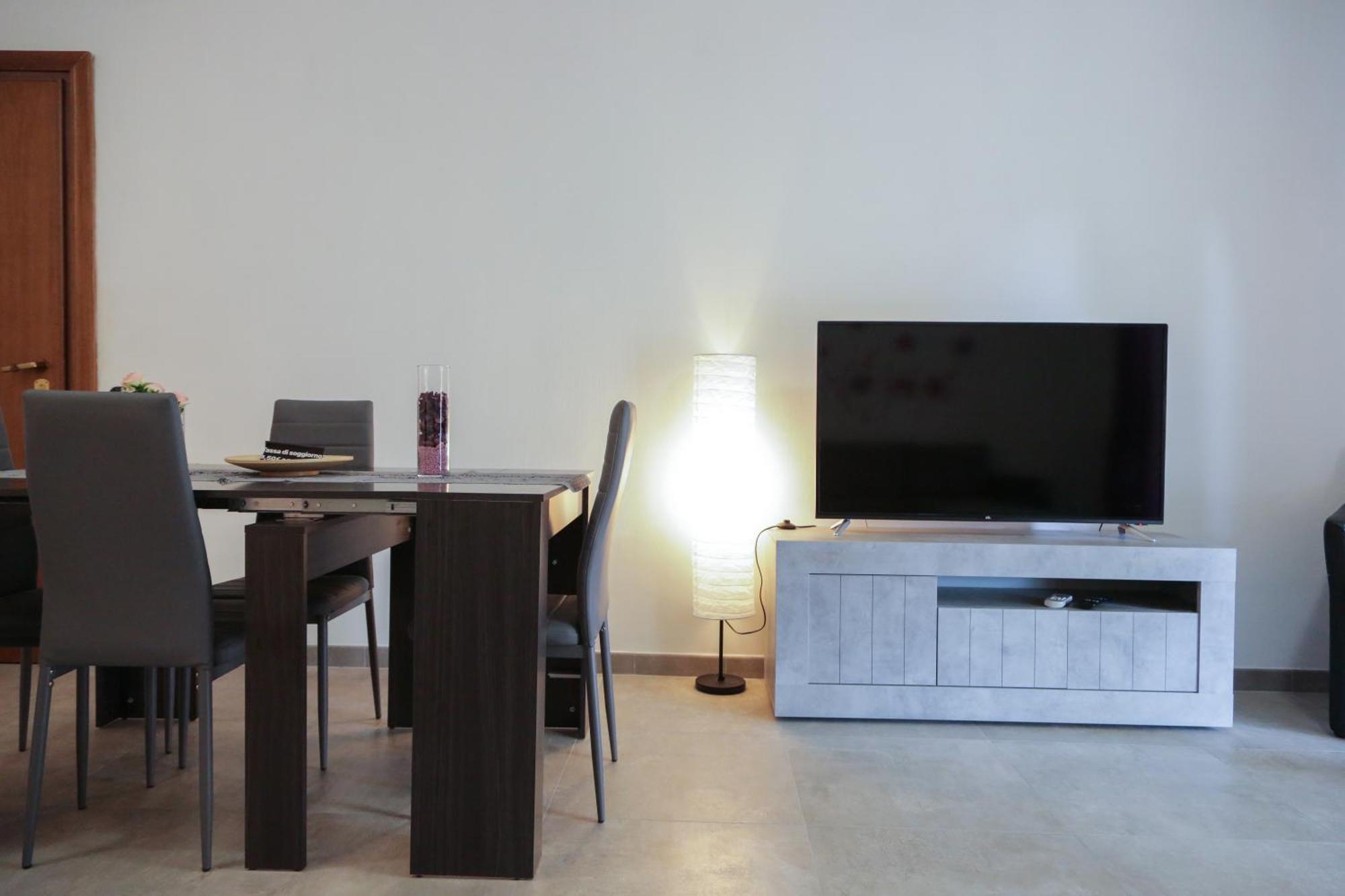 Domus Anagnina 2 Bedrooms Rome