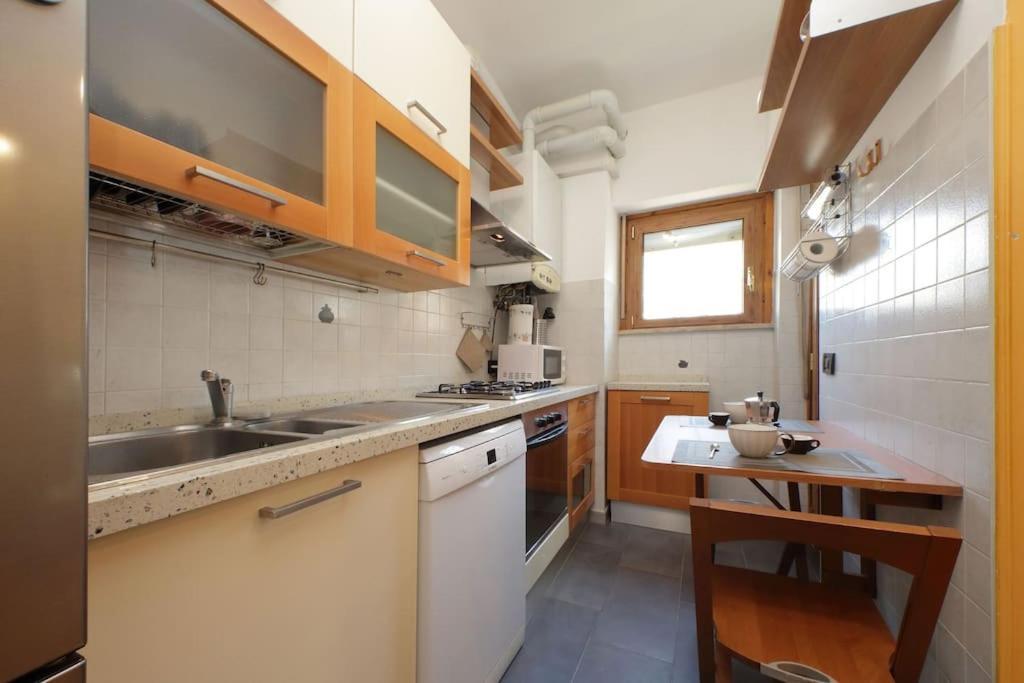 Apartment Eur Spinaceto Sensorial Loft