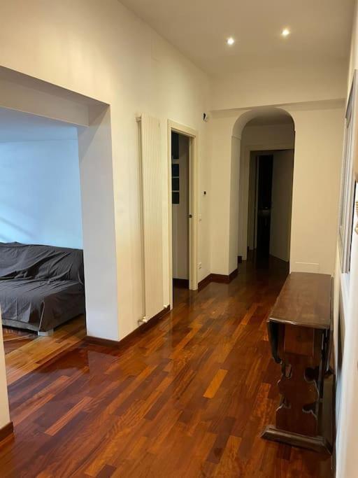 Appartement In Centro Storico Vicino La Stazione Termini *