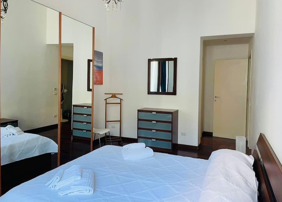 Appartement In Centro Storico Vicino La Stazione Termini Rome