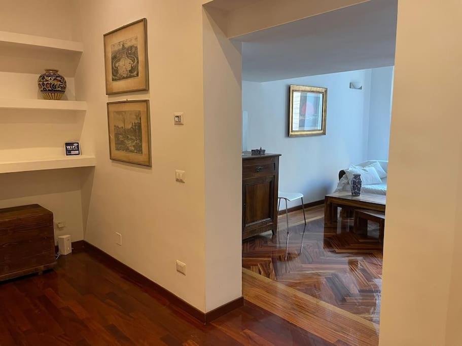 Appartement In Centro Storico Vicino La Stazione Termini Rome