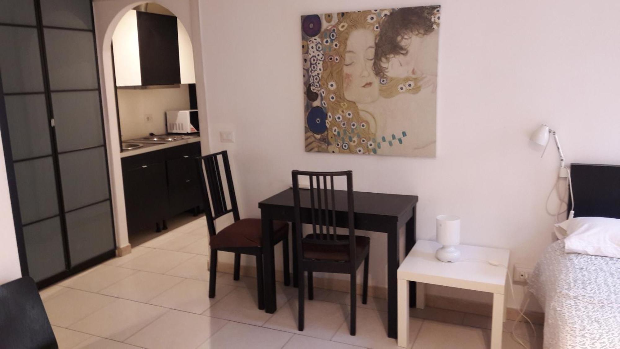 Holidays S.lorenzo New Guest house Rome