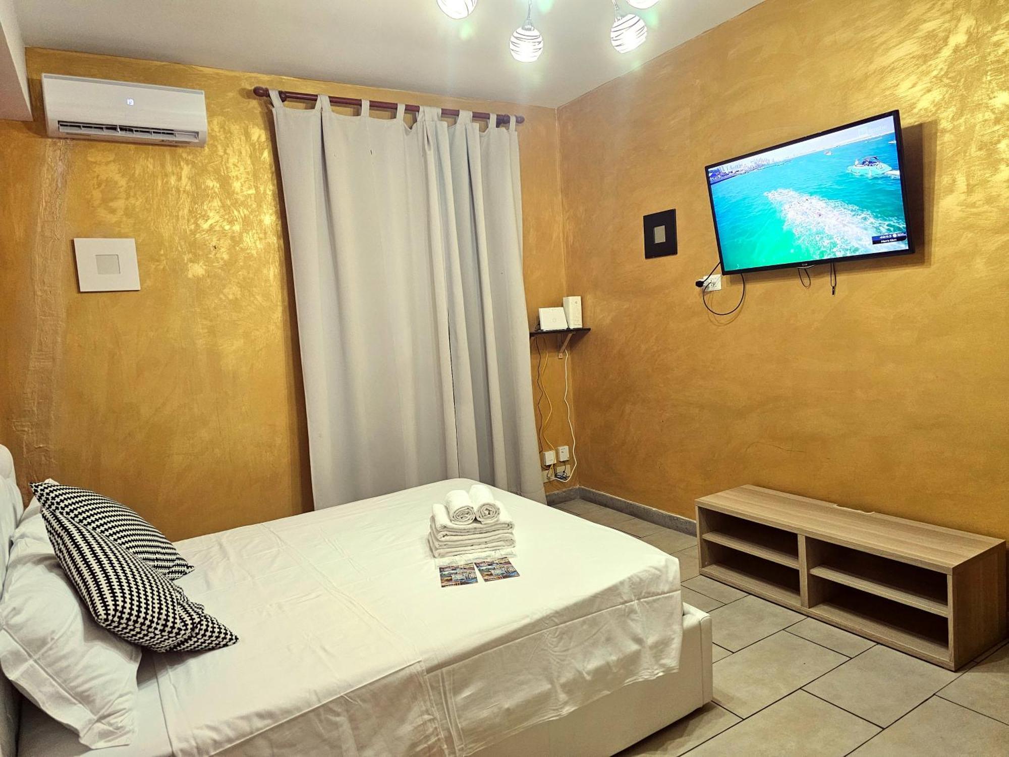 Giovanni Giolitti 177 Termini Apartment Rome