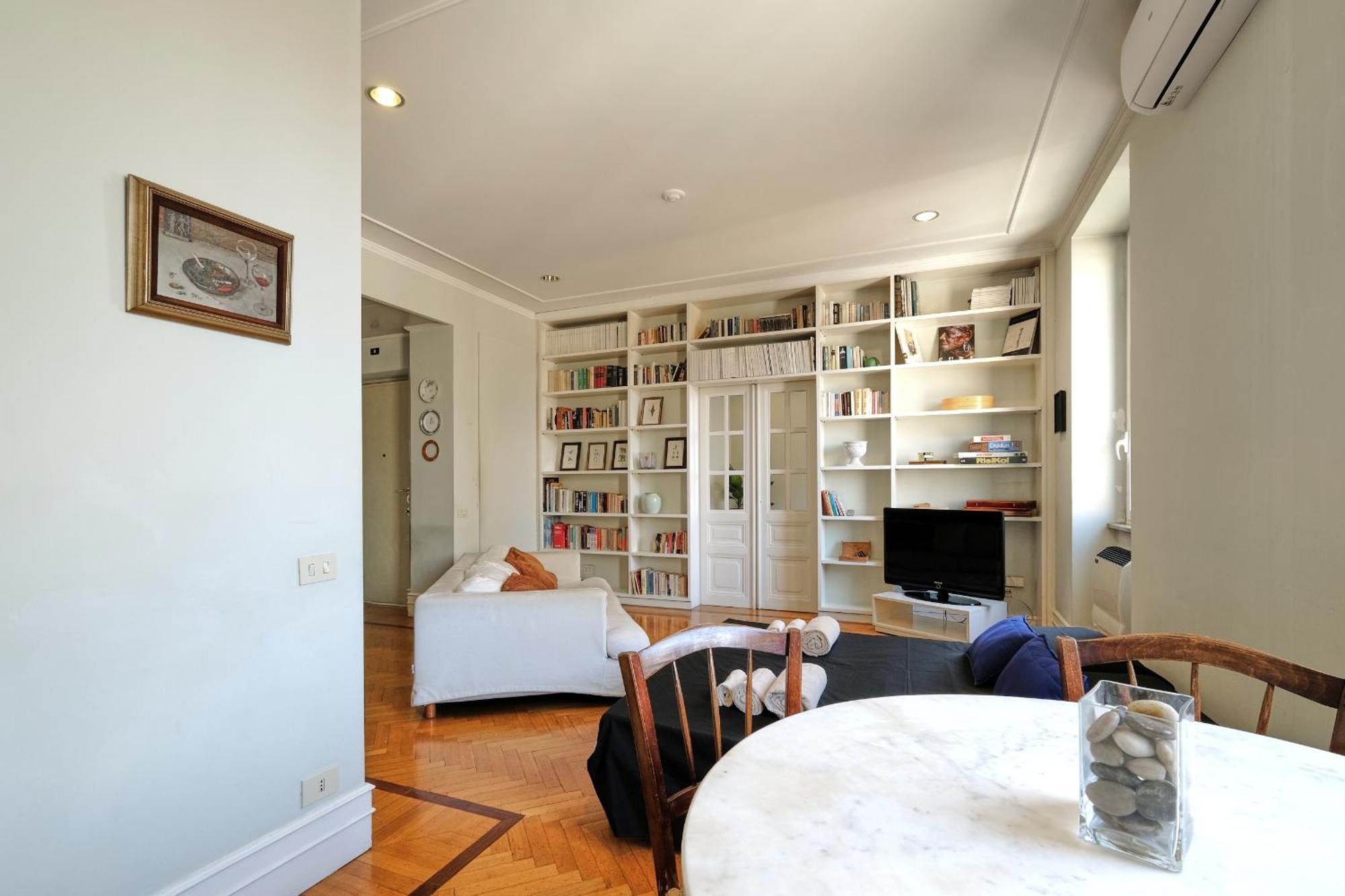 Apartment Piramide Shabby By Casa E Lode - Colosseum, Air Conditioning Rome