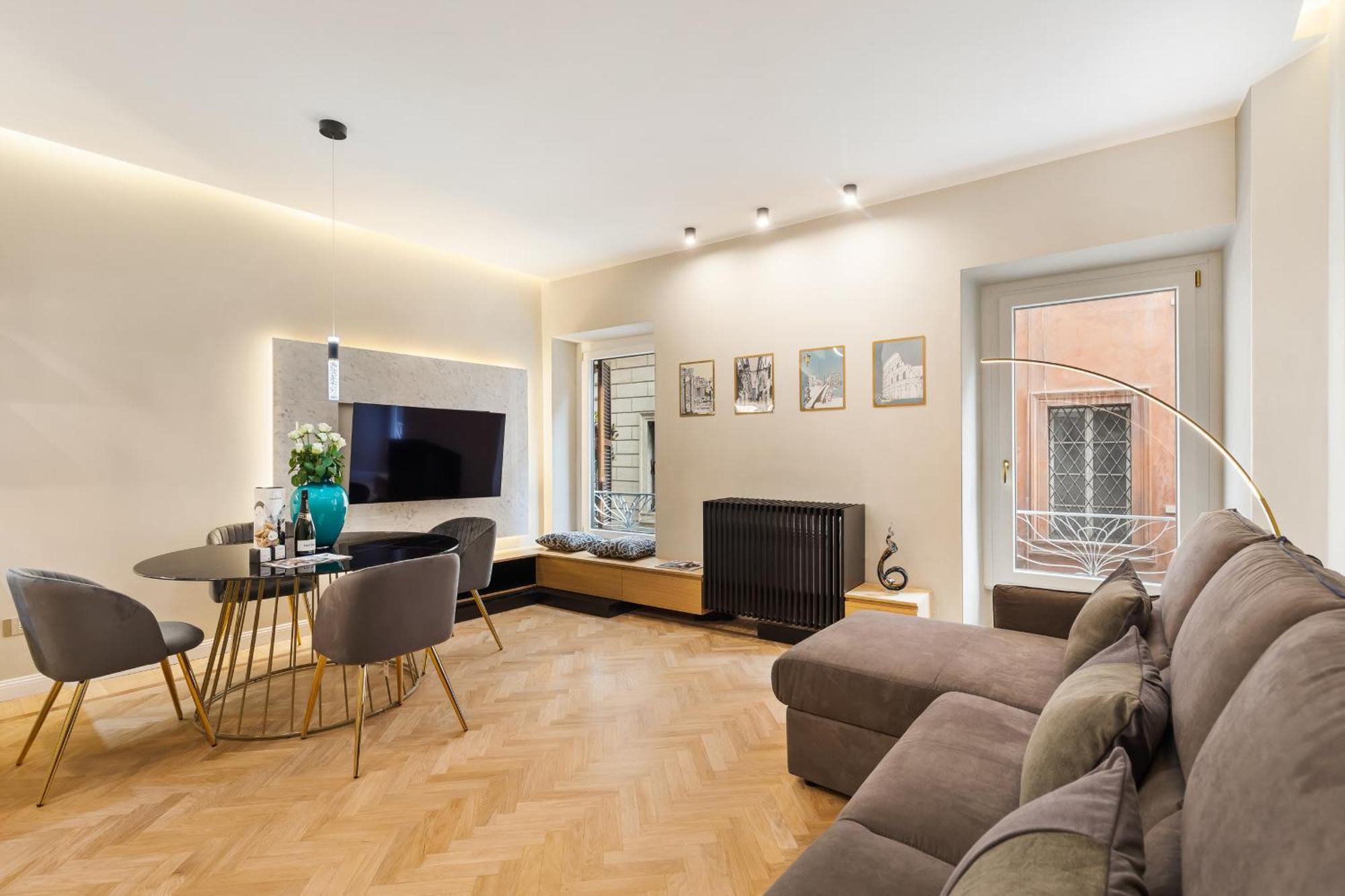 Spanish Steps Modern Gem Apartment *