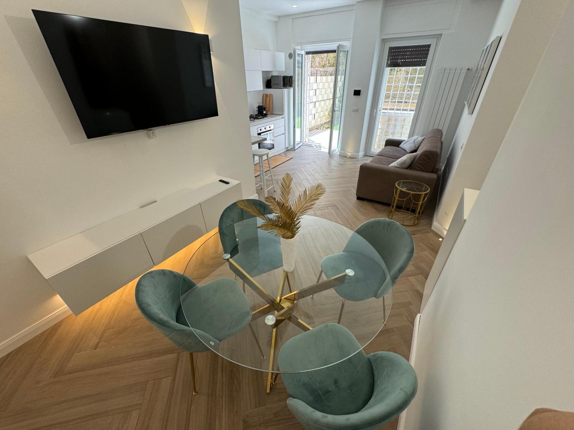 Apartment Exclusive With Garden - Ponte Milvio Rome
