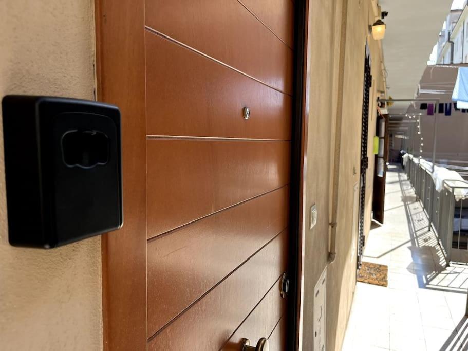 Dreams Under The Trees - Metro Termini Apartment *