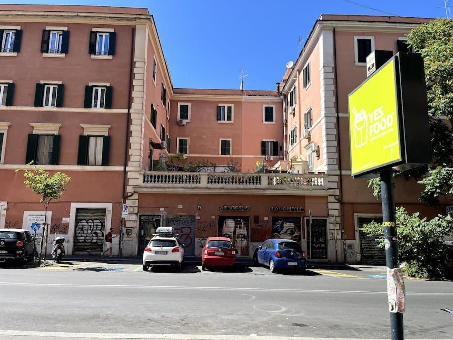 Dreams Under The Trees - Metro Termini Apartment Rome