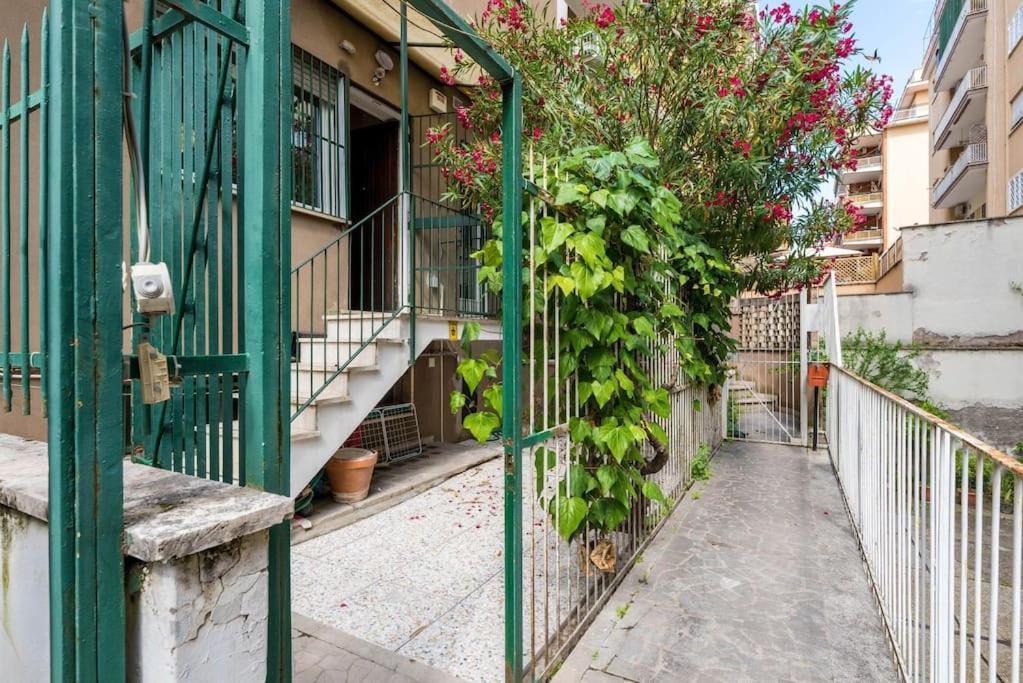 Flamillahome2 Next To Vatican Museums * Rome