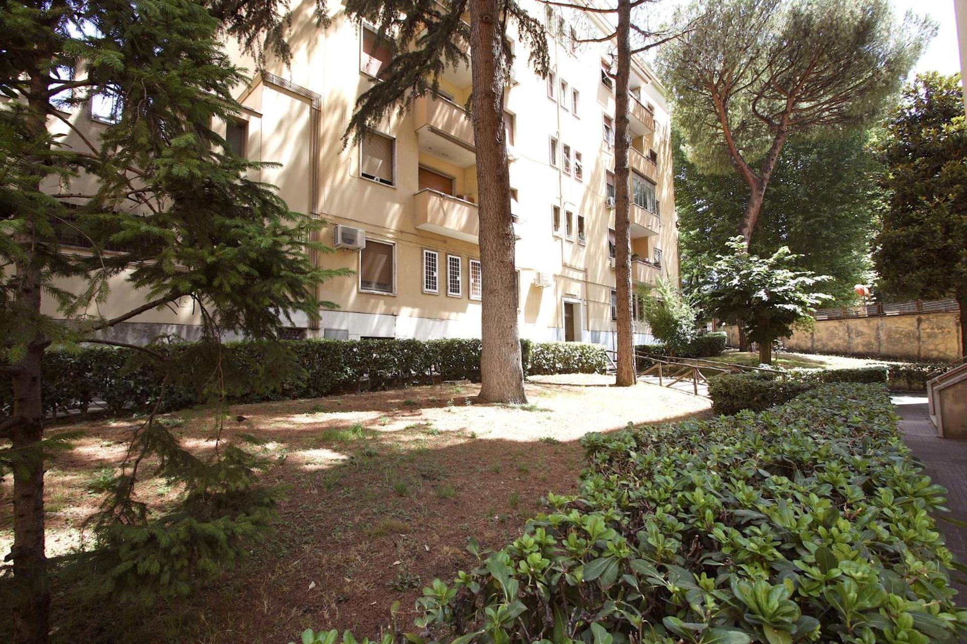Garbatella 2br House * Rome