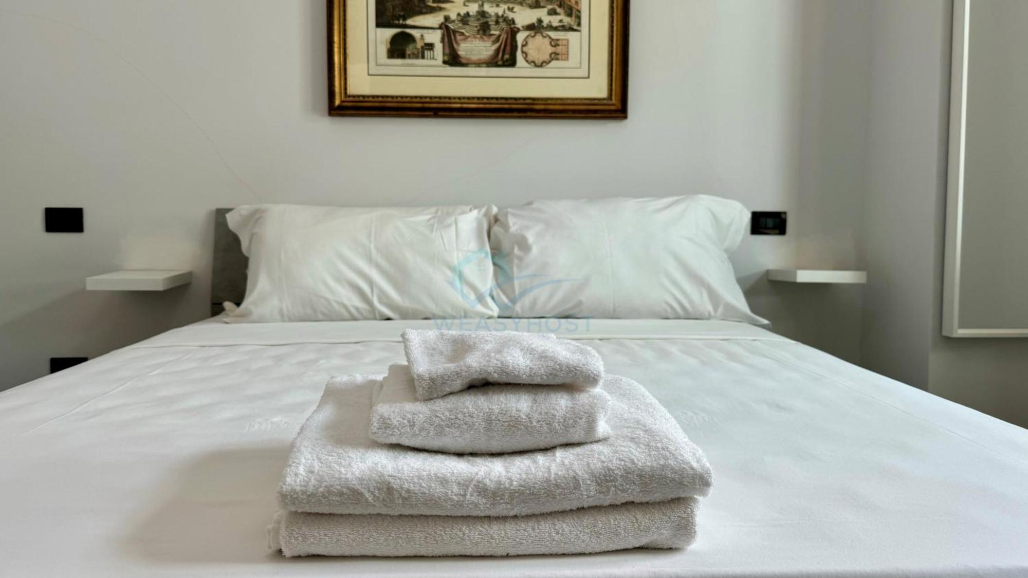 Contemporary Comfort Stylish Modern Rome
