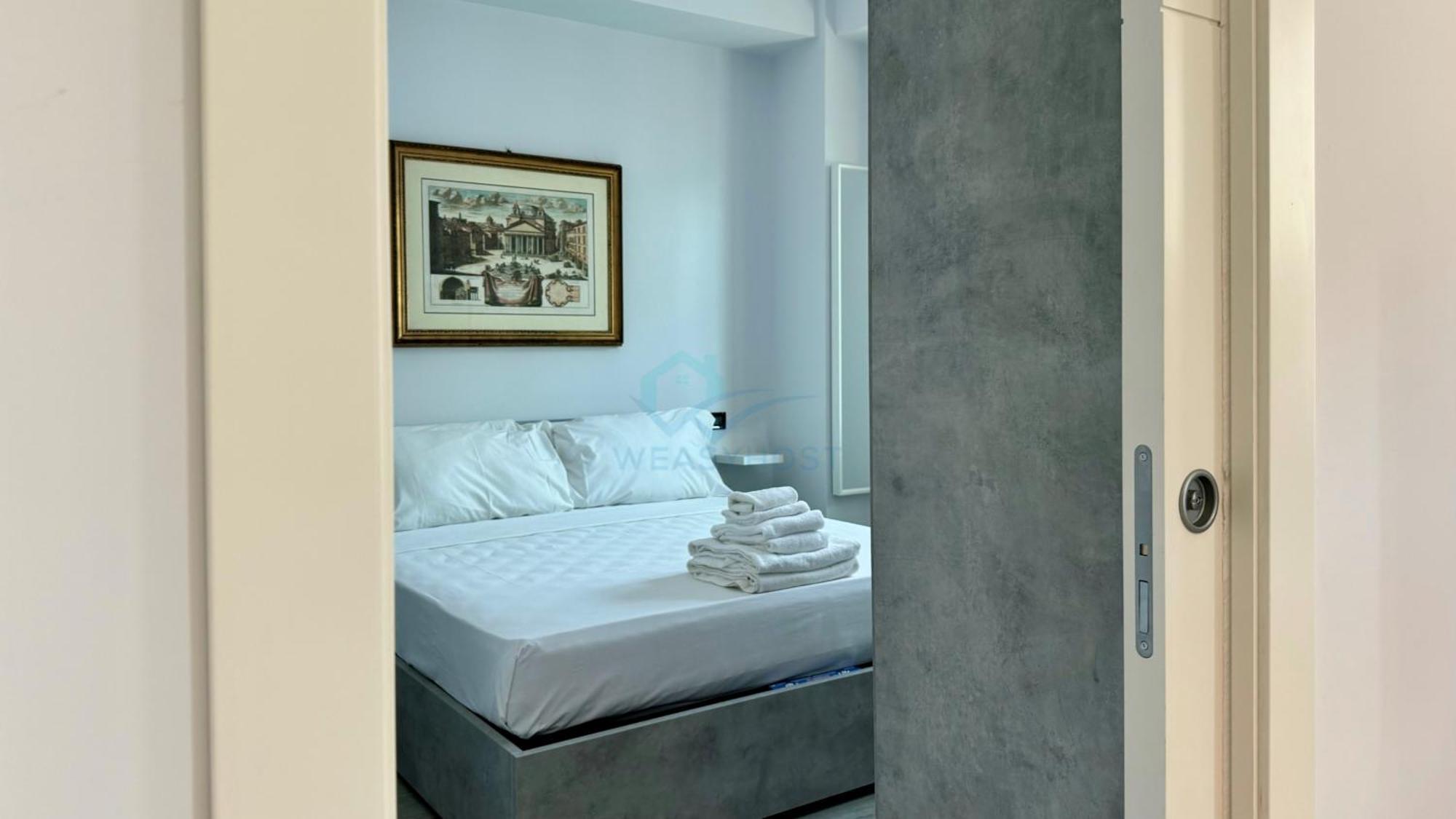 Contemporary Comfort Stylish Modern Apartment Rome
