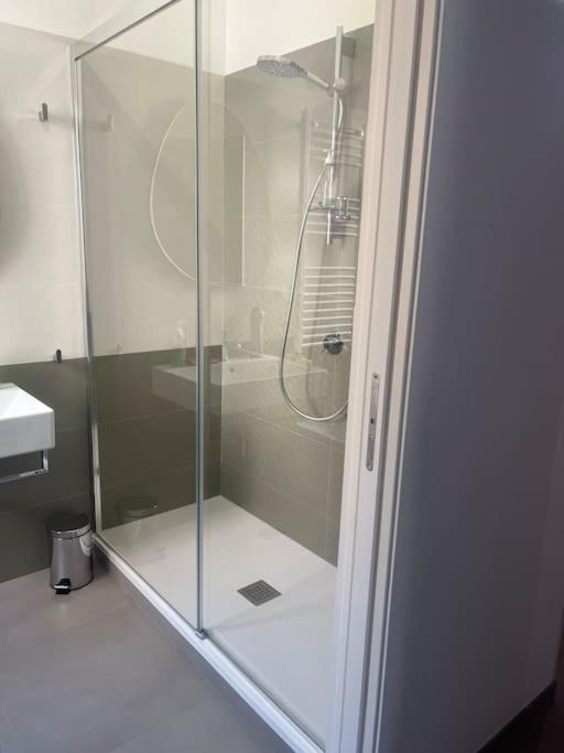 Apartment Basilica San Paolo Nuvola Eur Modern Rome