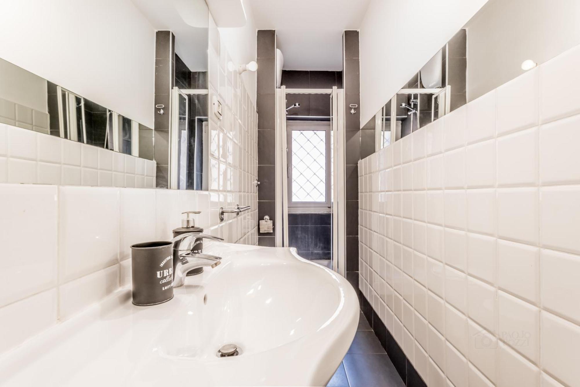 Bbhome Comfort Near Colosseum Rome