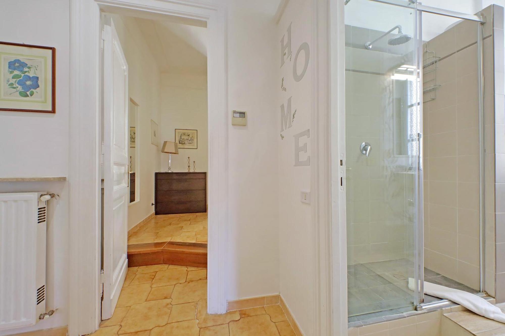 Luxury Vatican White House *