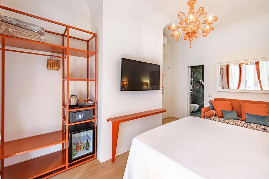 Riboty 10 * Rome