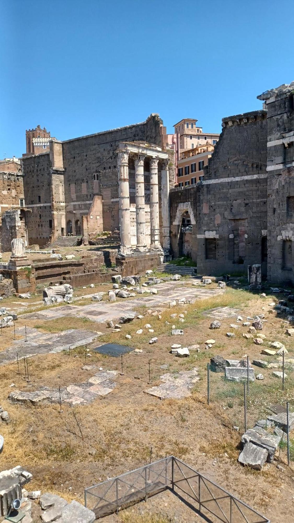Rhome Exclusive Collection - Forum Terrace Rome