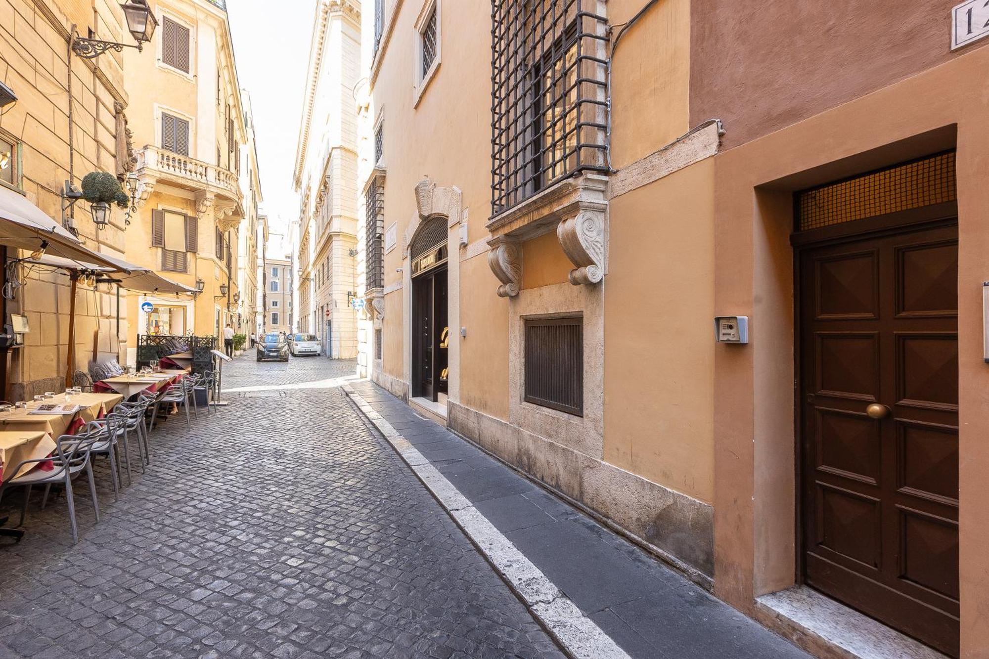 Amazing Domus Ruspoli Apartment