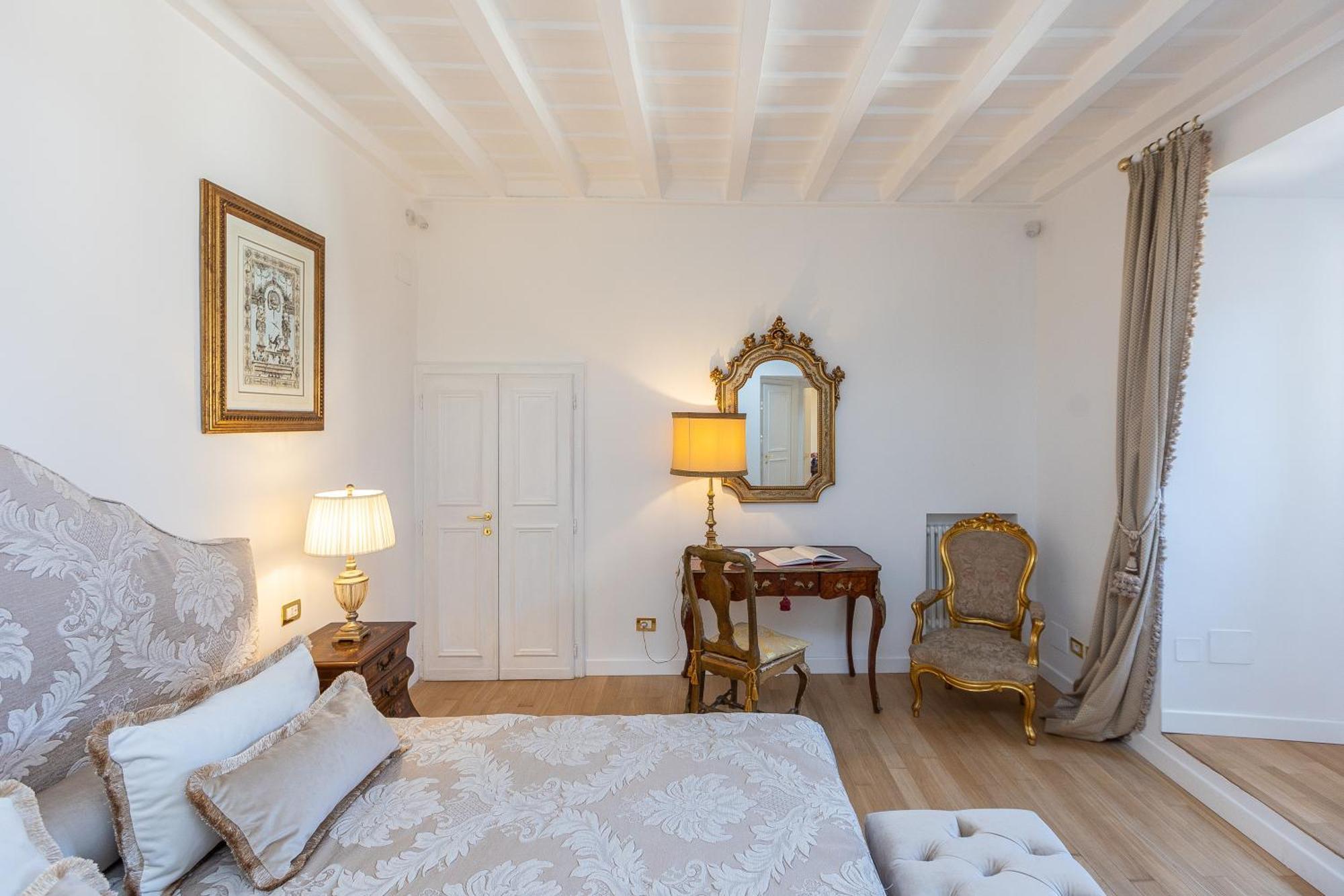 Amazing Domus Ruspoli Apartment