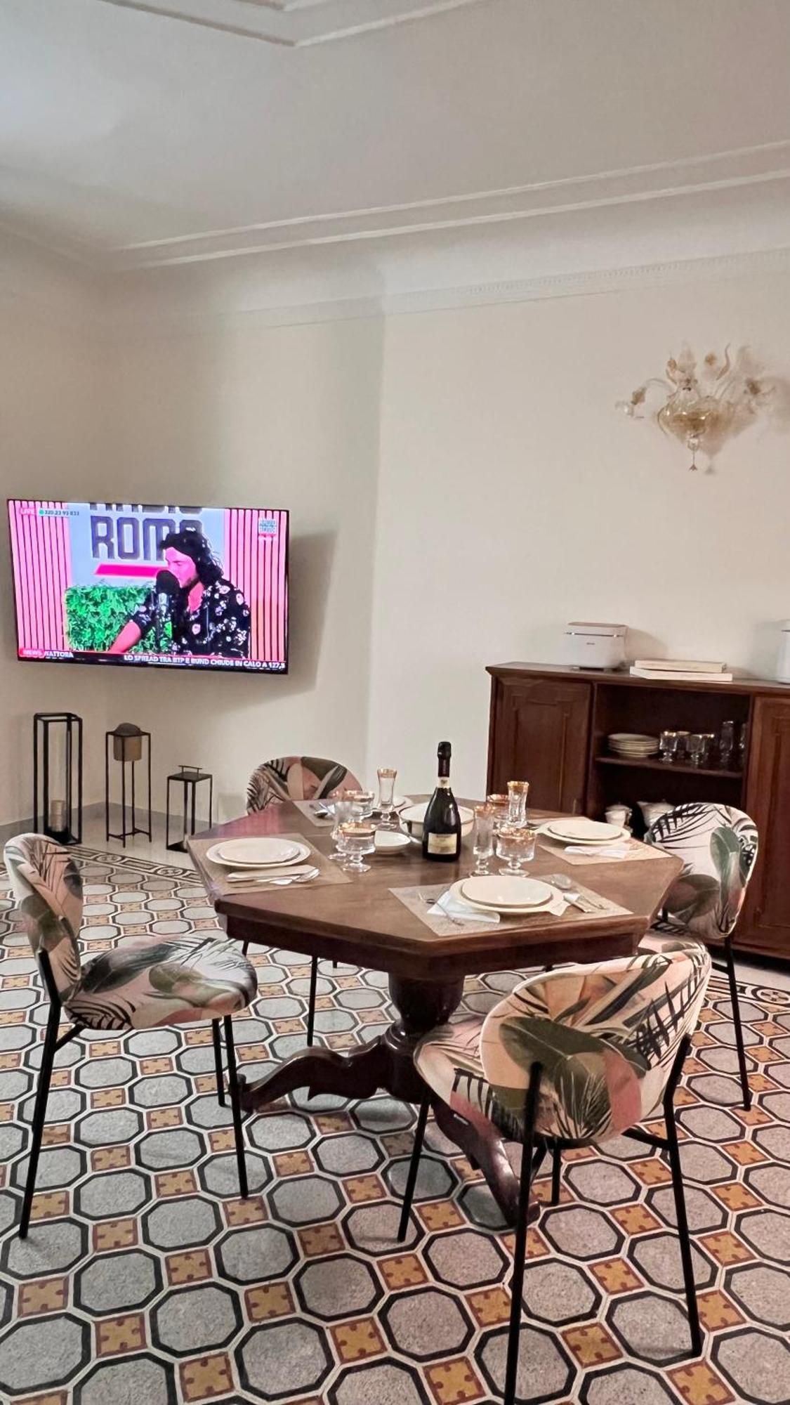 3bdr In The Heart Of Apartment