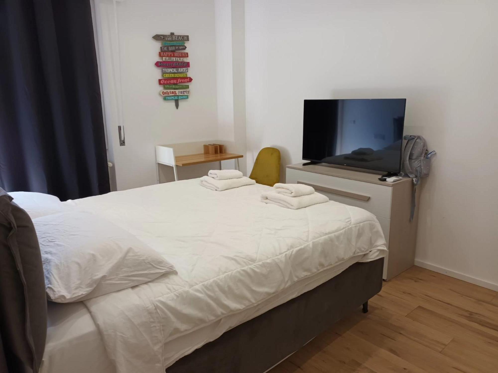 Appartement Pm 34 Viale Imperatore Guest House - 50 Mt From Metro San Paolo *