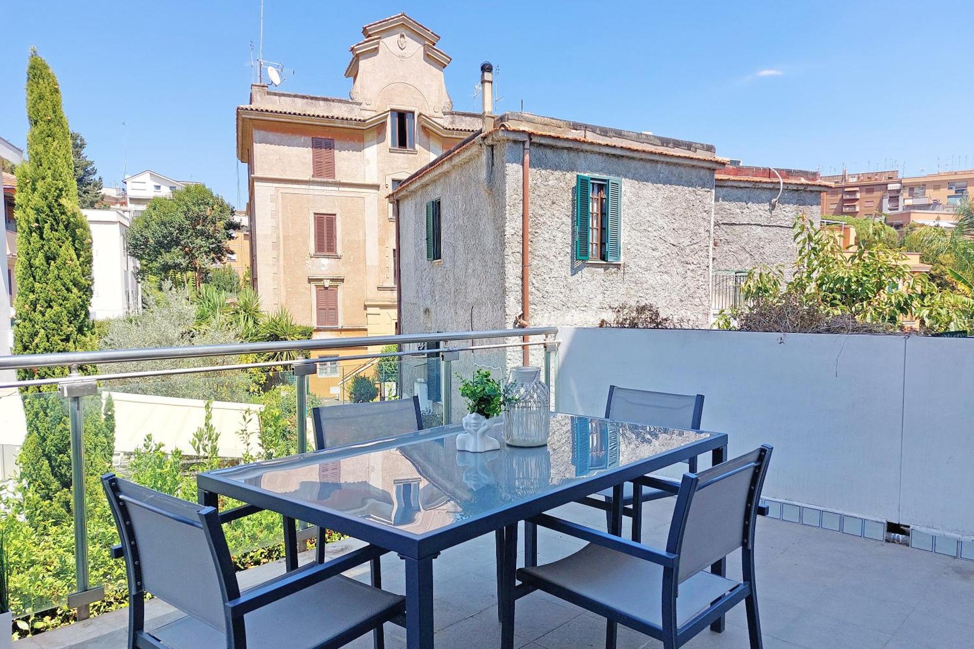 Terrace 2 Rome
