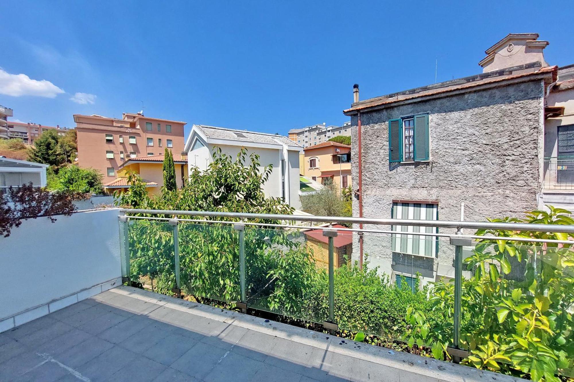 Terrace 2 * Rome