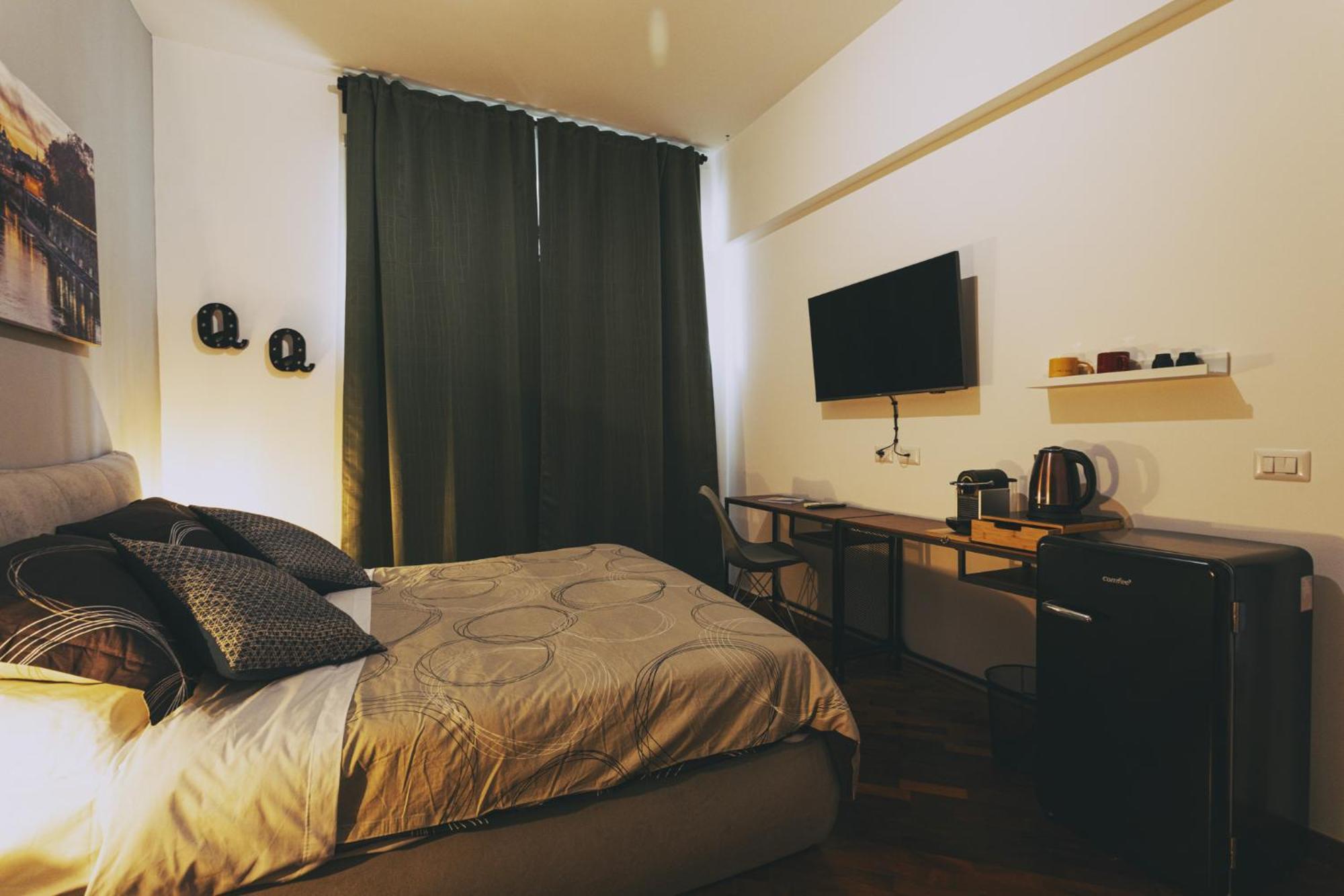 Guest house Qq Place *