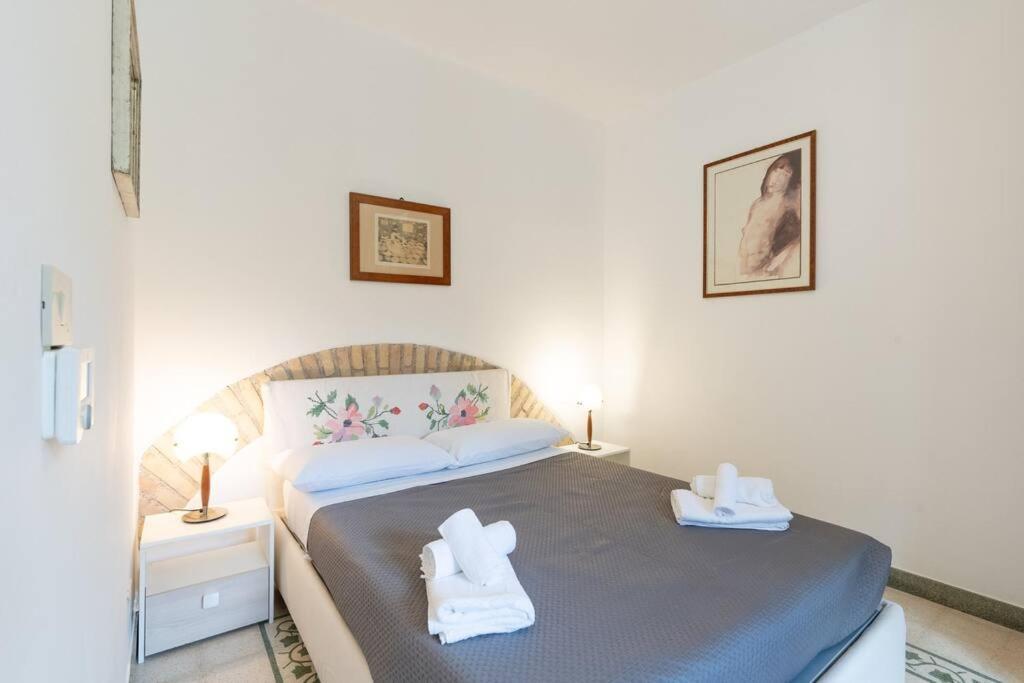 Holiday home A 300mt Dalla Metro Linea C - Dimora Intima E Tranquilla