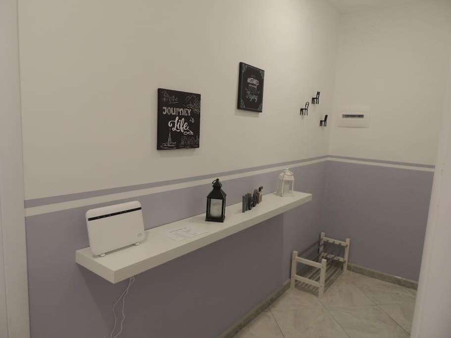 Magenta Apartment