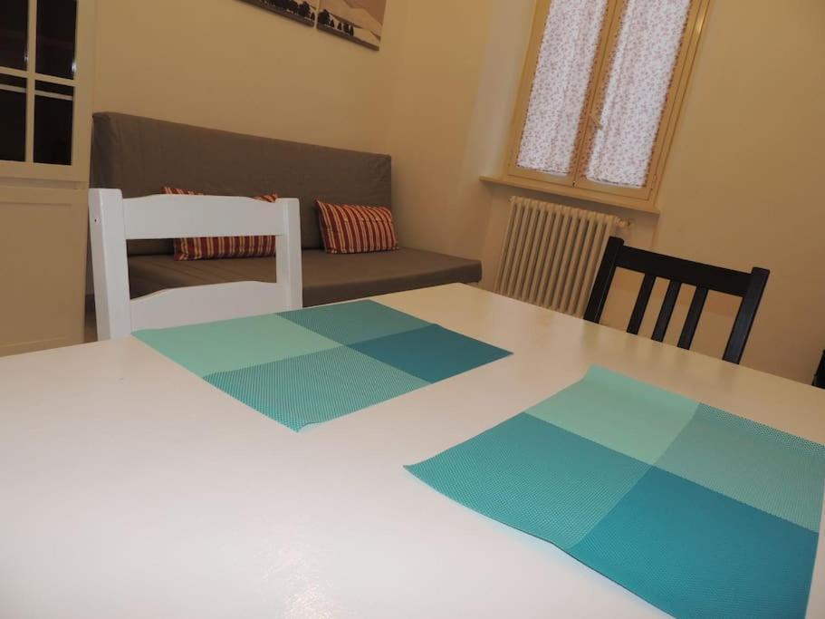 Magenta Apartment *