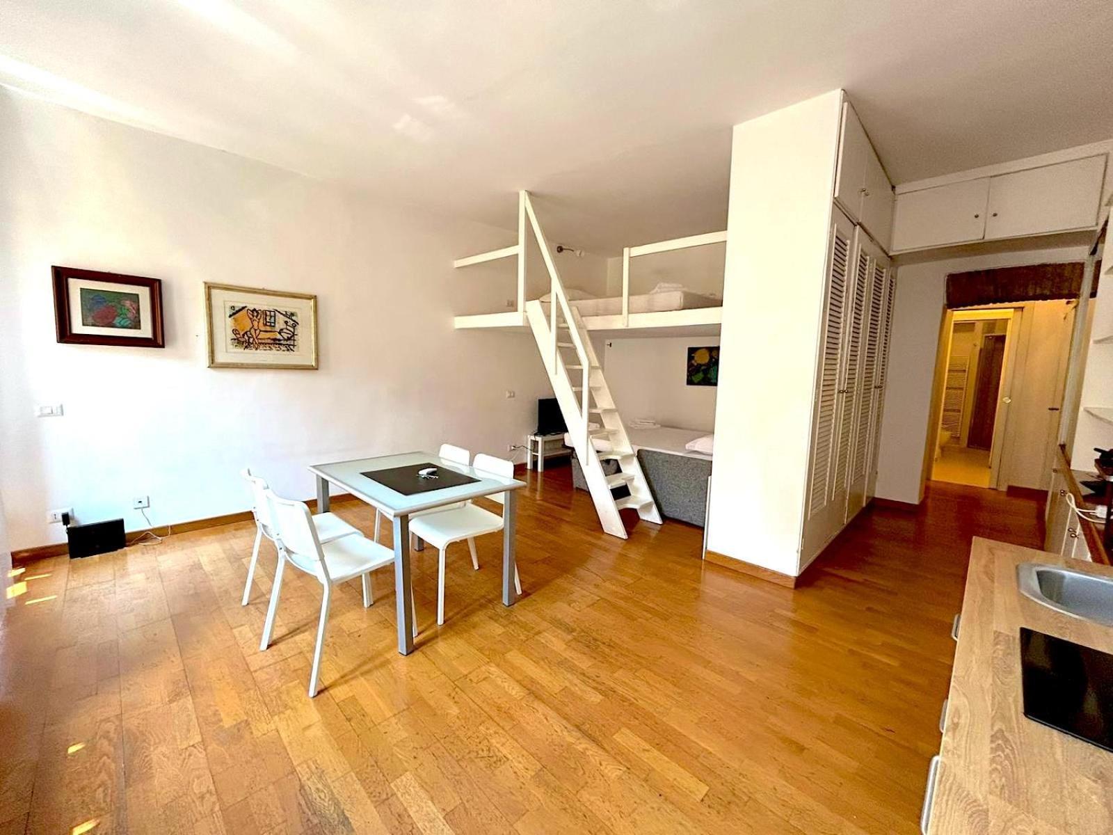 Casetta At Banchi Nuovi Apartment