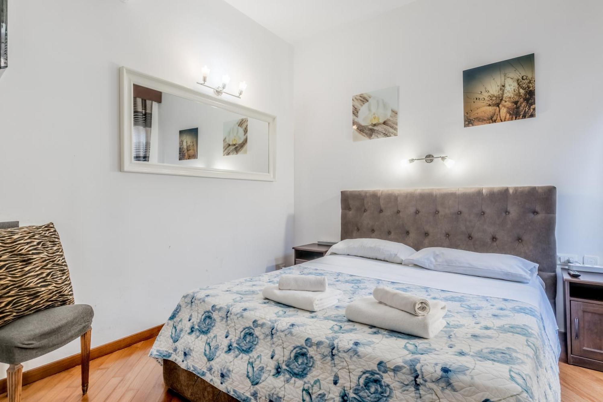 Apartment House Trevi Rome