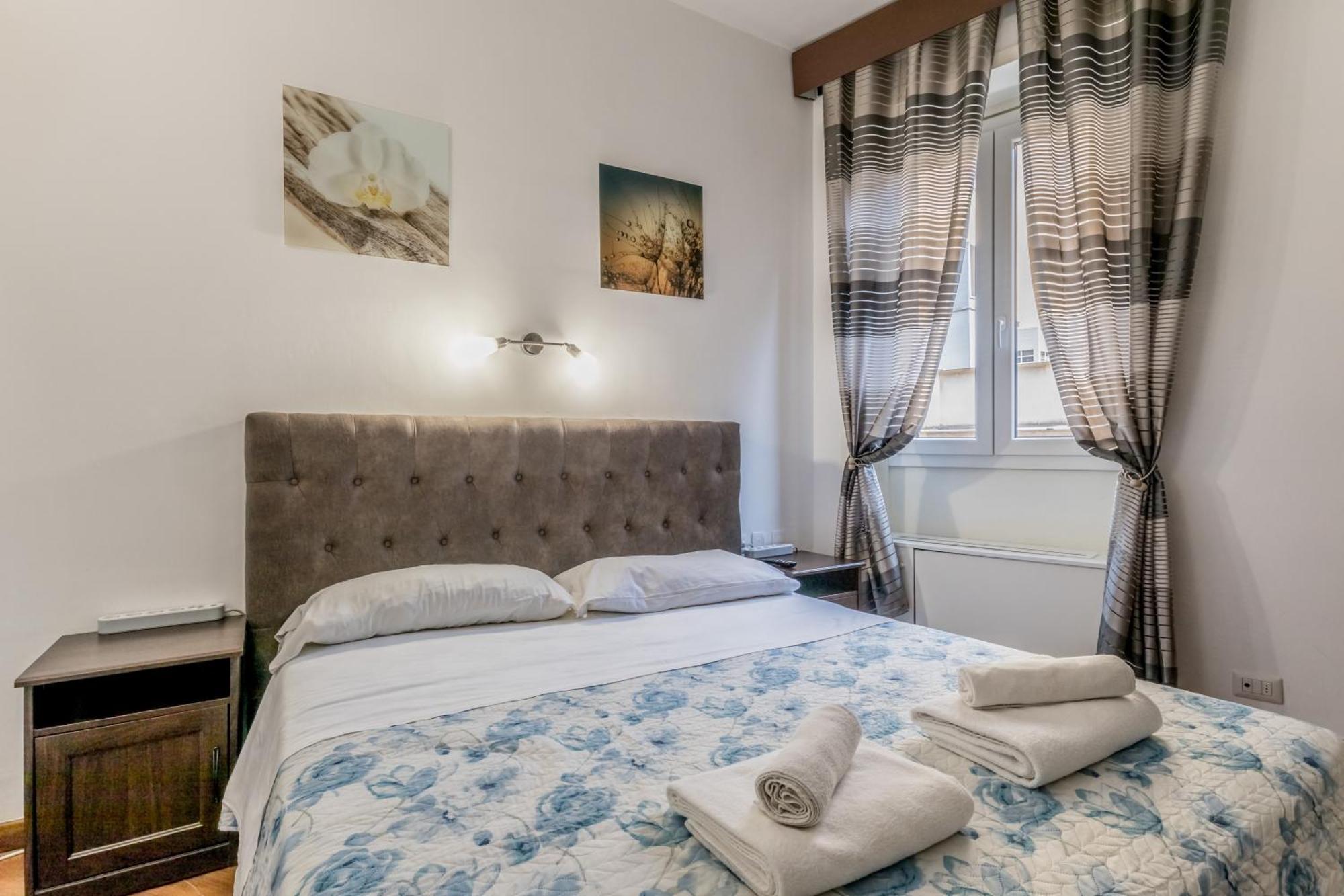 House Trevi Rome
