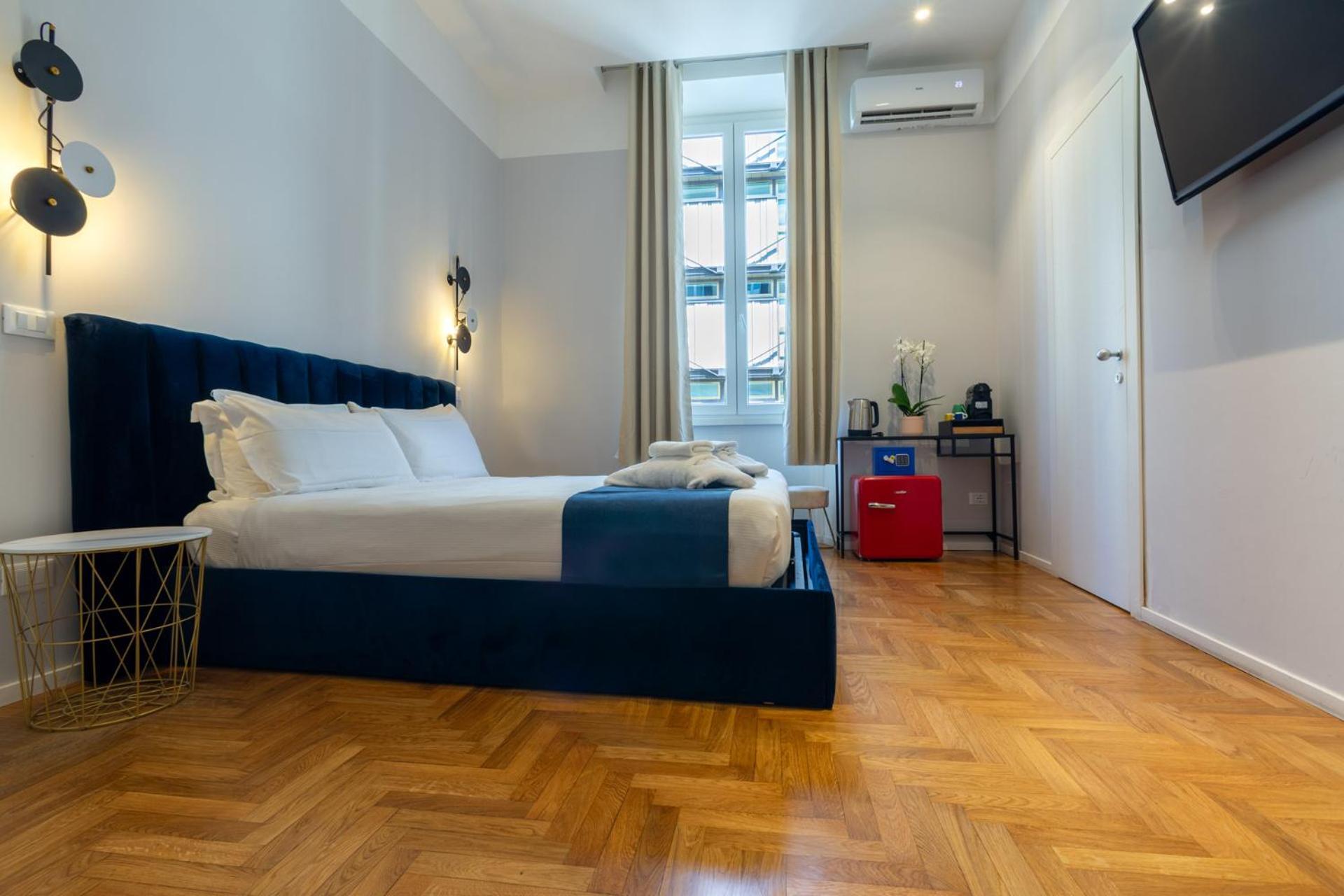 Carrara 24 Rome