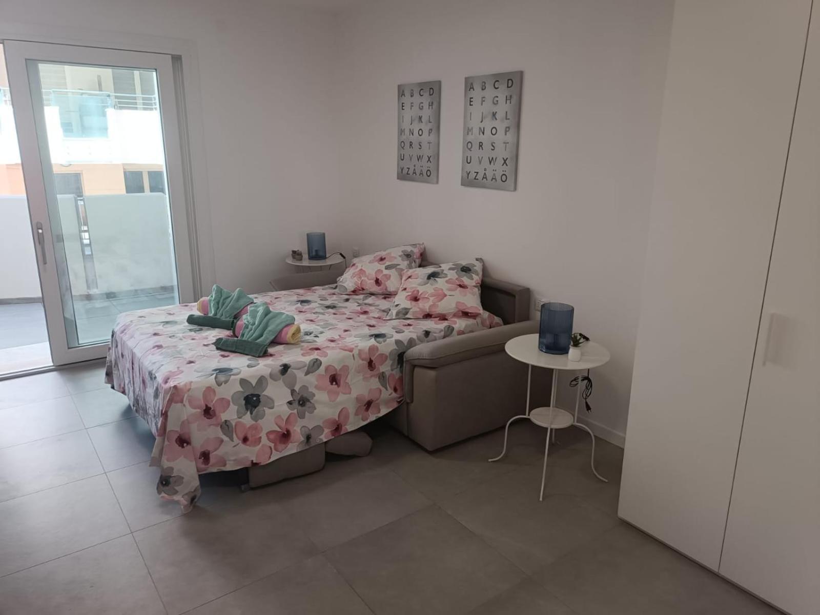 Appartement Pm 75 Via Pablo Neruda *