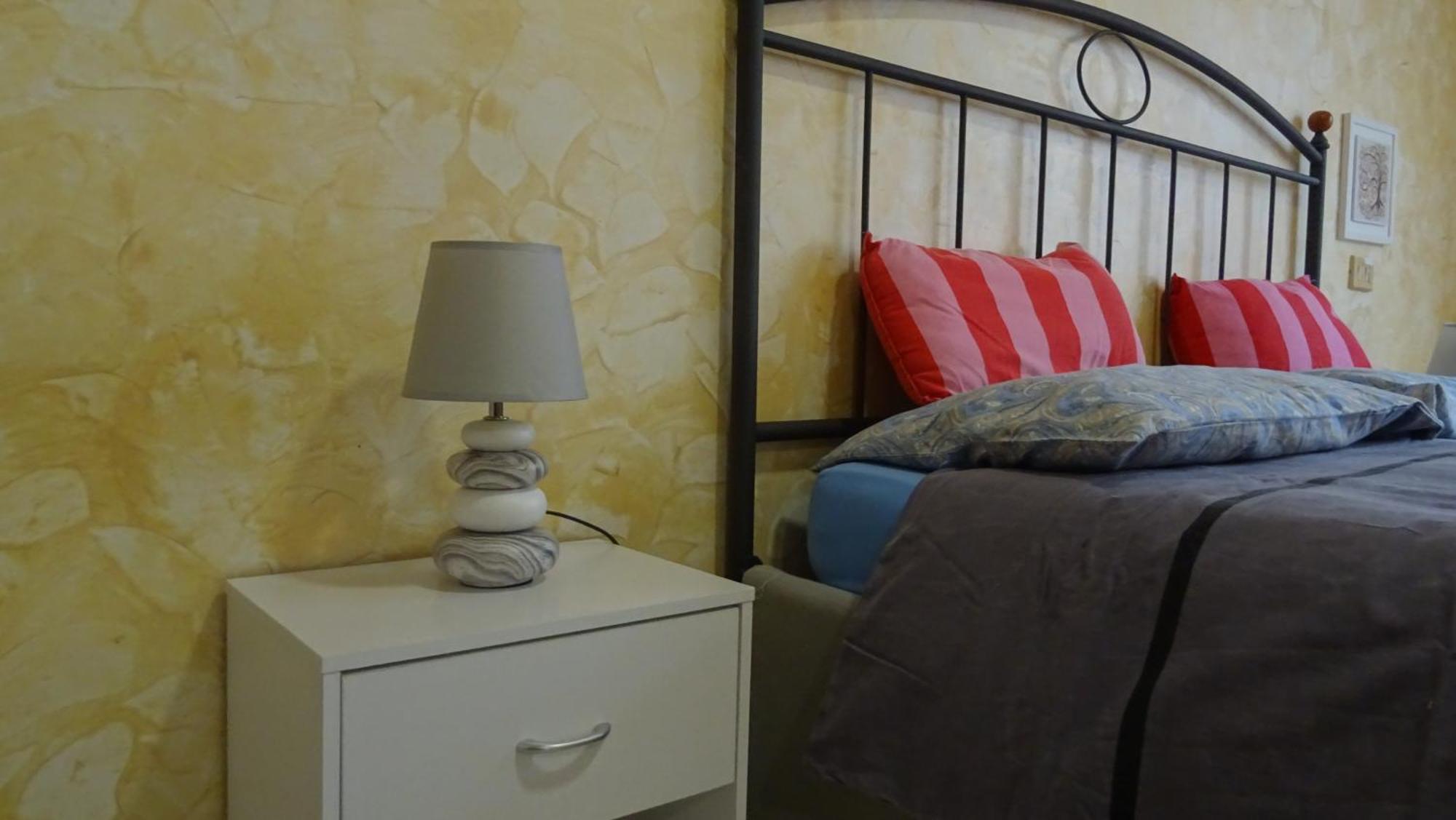 By Cinzia Apartment *