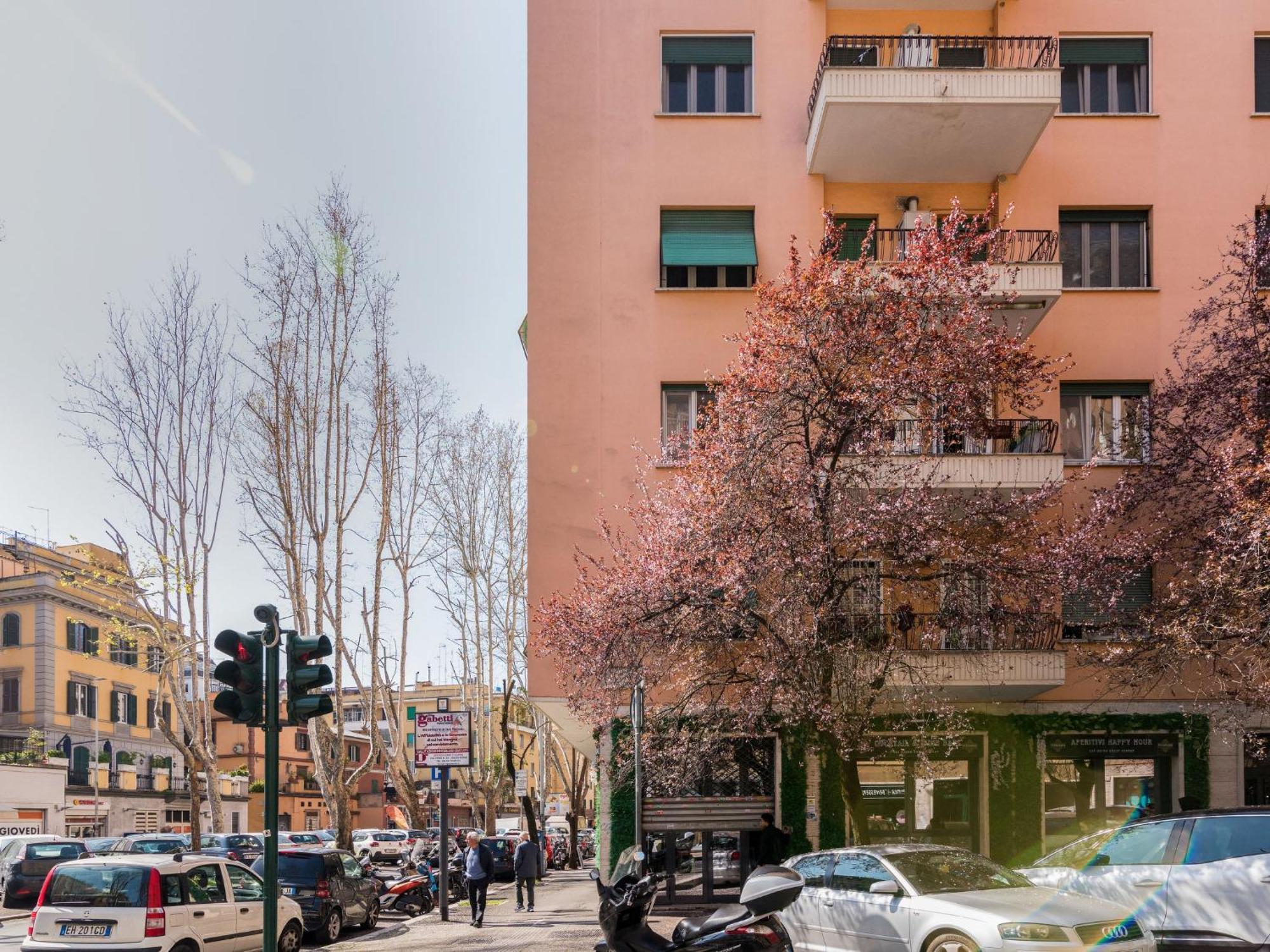 Renato Musei Vaticani By Interhome * Rome