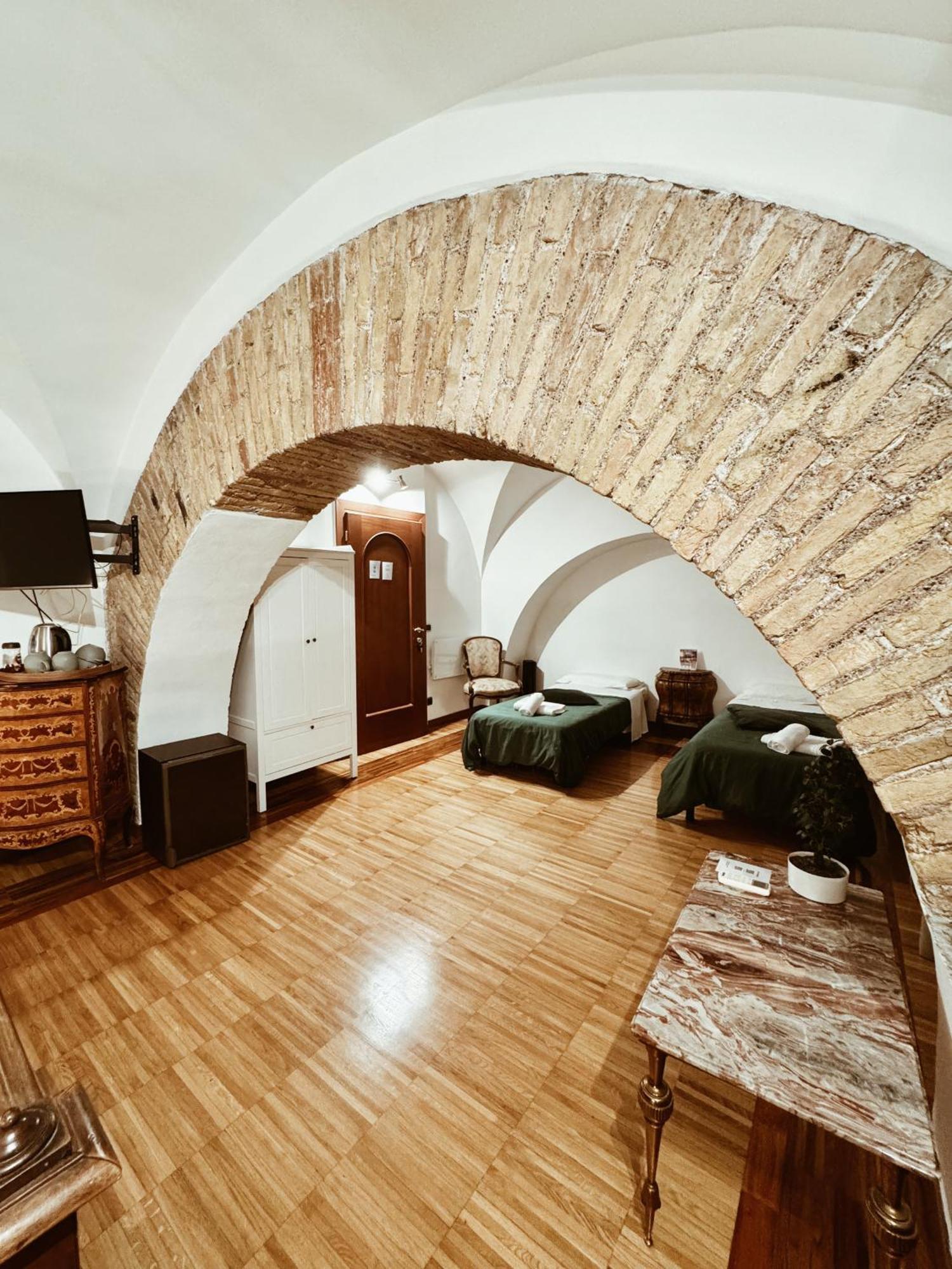 Guest house Residenza Tritone Luxury Trevi Fountain Rome