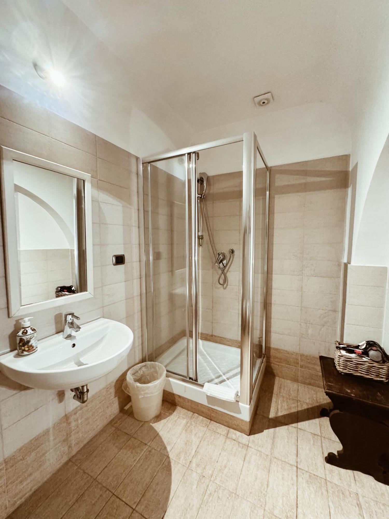 Residenza Tritone Luxury Trevi Fountain Guest house *
