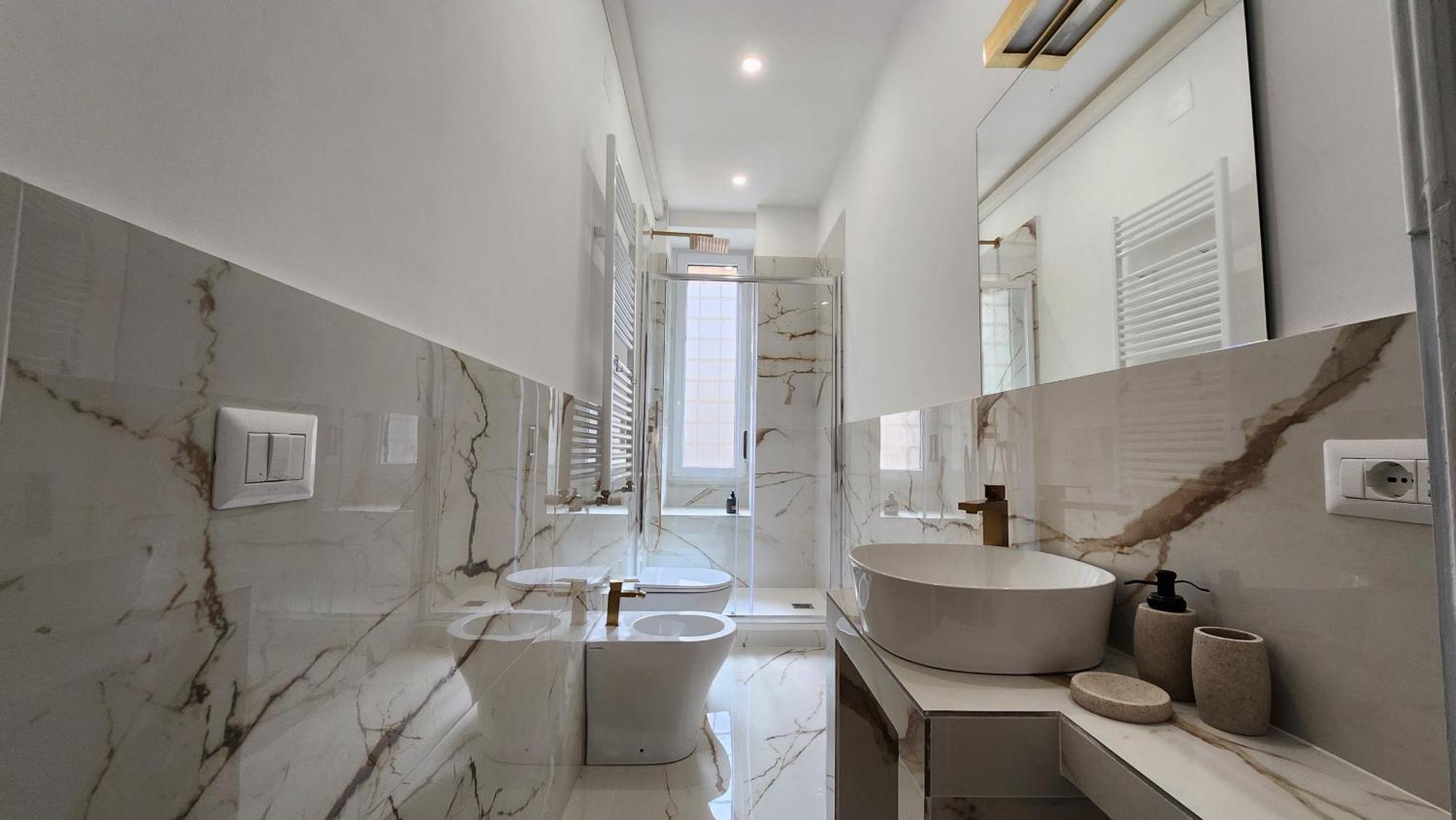 Amoe - Eleganza E Storia Nel Cuore Di Apartment